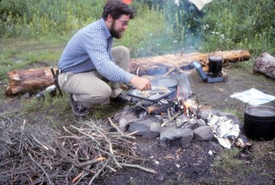 7_Bill Trudeau cooking_August 1979.jpg