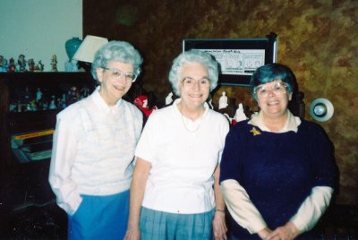 9_Three sisters_January 1991.jpg