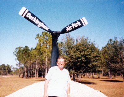 23_Jack at Buckinham Field Florida_1984.jpg