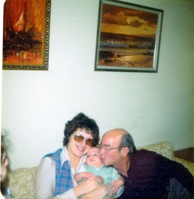Sidis/Fisse photo album, Jonathan Jordan Tuell birth, 1974 (part 2)