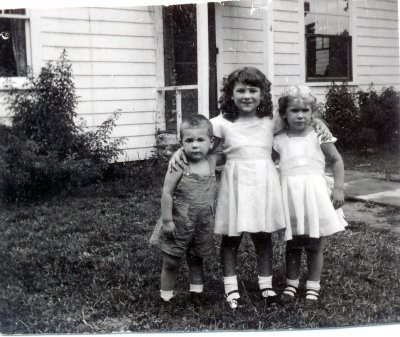 5_Jimmy Jackie and Cynthia_1954.jpg