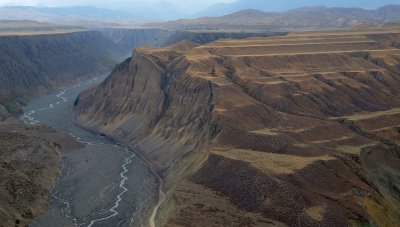 Hongshan (Red Mountain) Grand Canyon