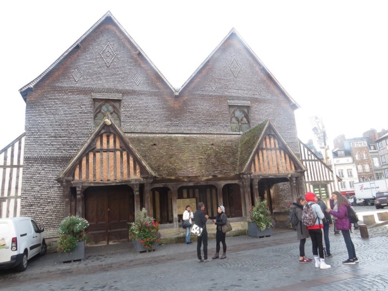 Church with 2 naves