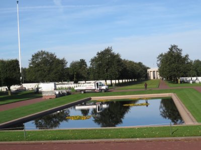 Reflecting pool