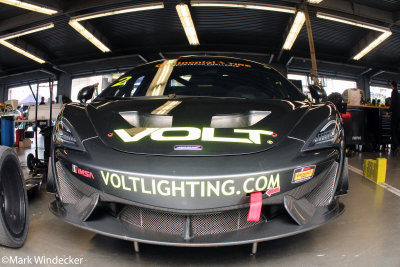 GS-McLaren GT4
