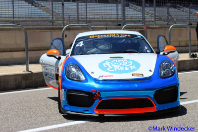GS-Team TGM Porsche Cayman GT4 MR