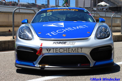 GS-CJ Wilson Racing Porsche Cayman GT4