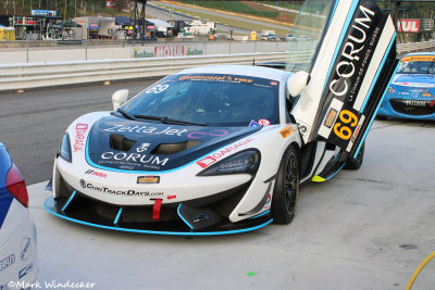 GS-Motorsports In Action McLaren GT4....