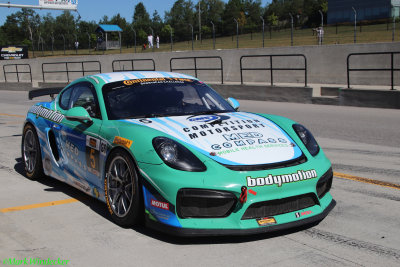 GS-Bodymotion Racing Porsche Cayman GT4 MR
