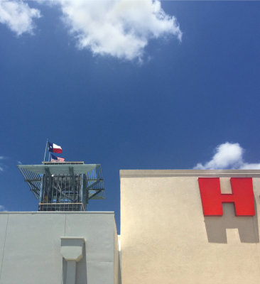HEB construction, Bastrop, TX (iPhone HDR test) 