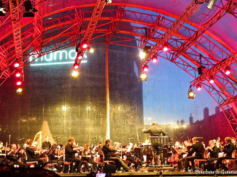 Museums Quartier, open air concert by Vienna Synphony Orchestra