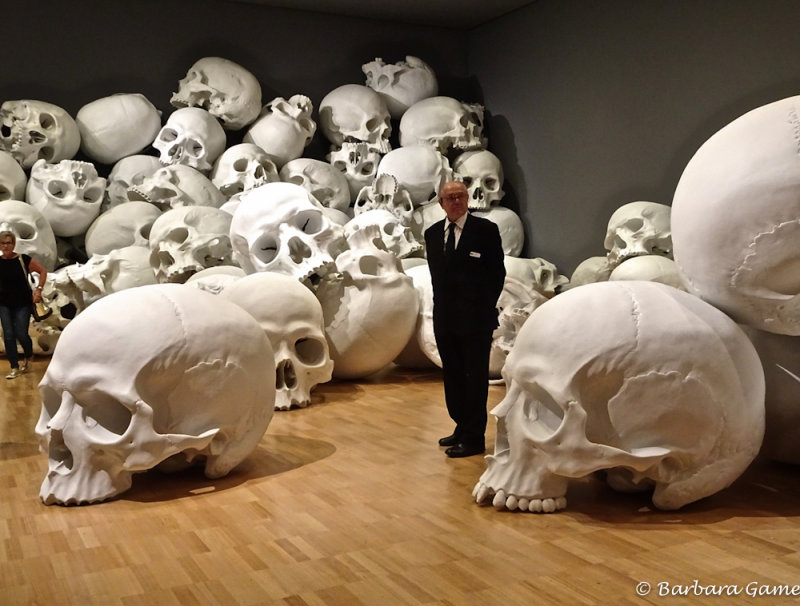 2018  Skulls sculpture by Ron Mueck