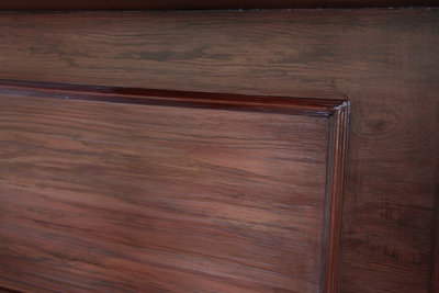  WOOD GRAINING FIREPLACE - detail