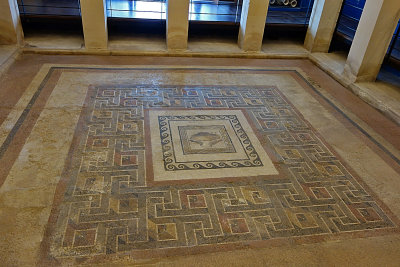 Roman mosaics Medina.jpg