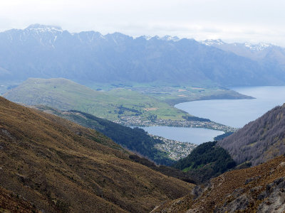 Queenstown from Saddle.jpg