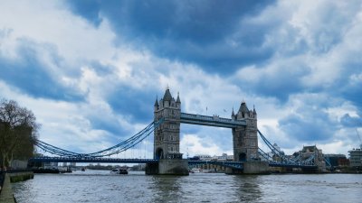 tower bridge