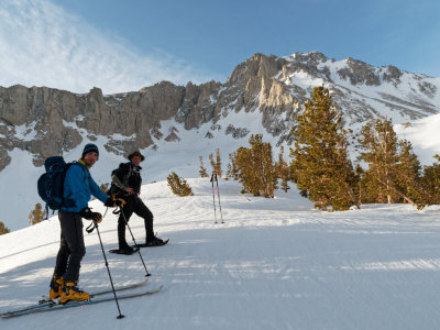 Approach to University Peak N-face