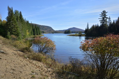 NEW2_DSC9632_Lac_Monroe_Laurentides_Quebec_Can_P_Brunet.jpg