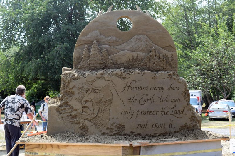 sand sculpture 2.jpg