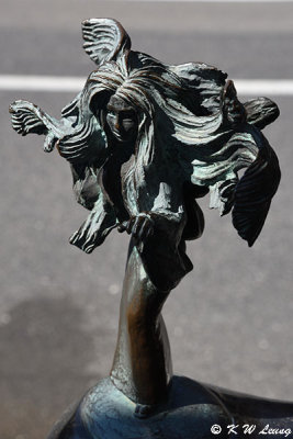 Yokai bronze statue DSC_5545
