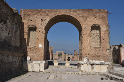 Arch of Trajan DSC_4153