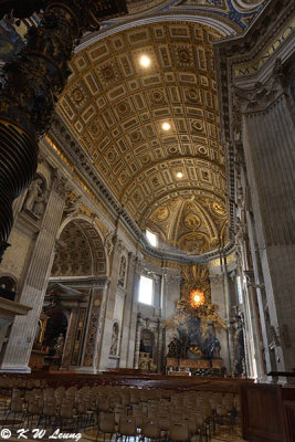 Inside St. Peters Basilica DSC_4003
