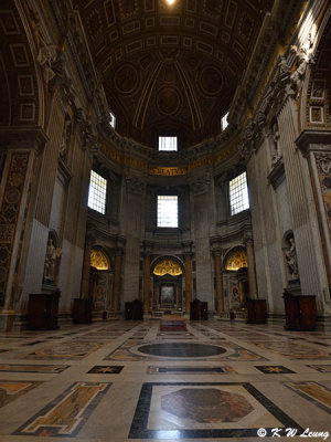 Inside St. Peter's Basilica DSC_4006