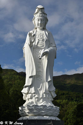 Guan Yin statue DSC_5082