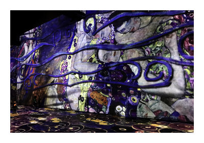 Light Show in lAtelier des Lumires Paris 2018 - 32