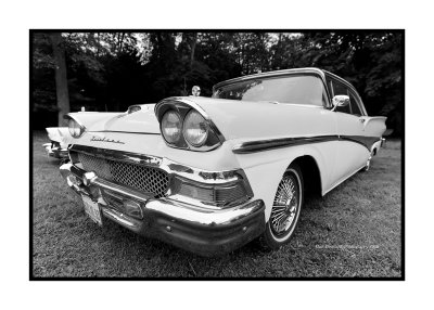 Ford Fairlane 1958, Chantilly