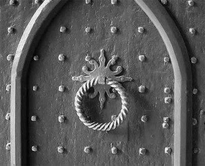 Winchester Cathedral Door BW