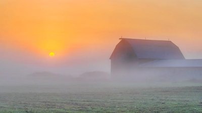 Barn In Sunrise Fog P1250885-7