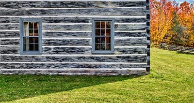 Old Log House Windows P1260986-8