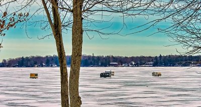 Ice Fishing Shelters DSCN19016-9