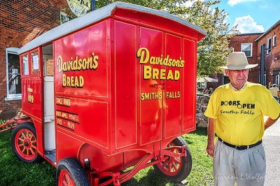 Davidson's Horse-drawn Bread Truck P1330926-8