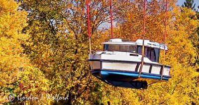 Airborne Le Boat P1000756 Crop