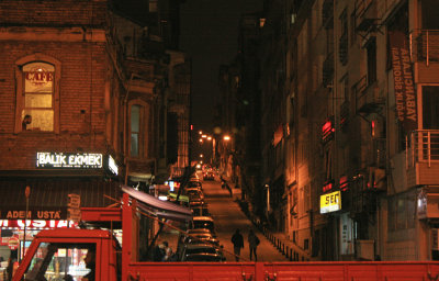 Uzun Hafız Sokak & Rıhtım Caddesi.jpg