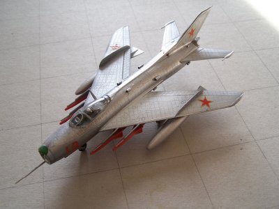 Mikoyan-Gurevitch MiG-19.jpg