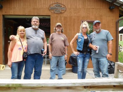 mem day weekend roost 17 036.JPG