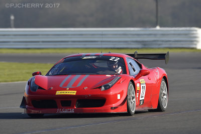 _MGP4187W.jpg