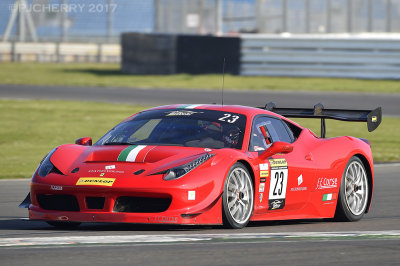 _MGP4257W.jpg