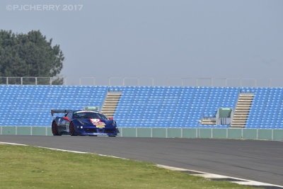 _MGP4399W.jpg