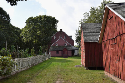 Hewett house, barn, and garden