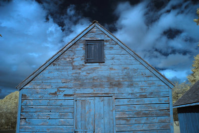 Red barn in IR