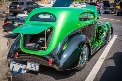 1937 Ford Tudor 