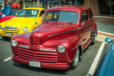 1947 Ford Super Deluxe Coupe 