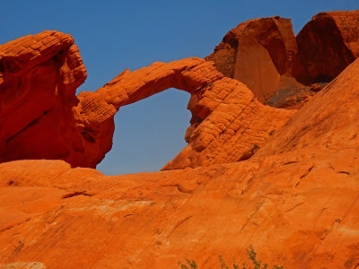 DSCN2460-ValleyOfFire-ArchRock.jpg
