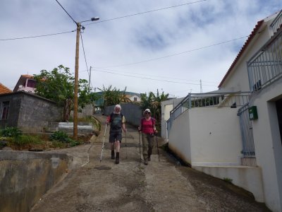 Afdalen naar Ribeira Brava