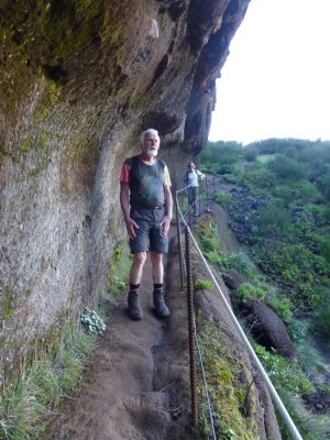 Wandeling  Pico do Ariero, Pico Ruivo naar Faj dos Cardos