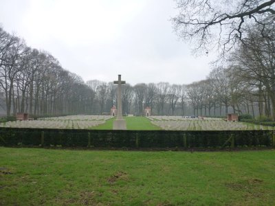 Oorlogsgraven Gemenebest bij Oosterbeek